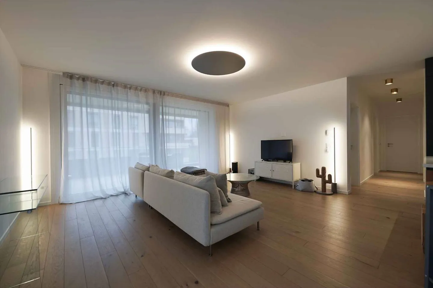 Appartement 5 pièces - Photo 3 sur 12