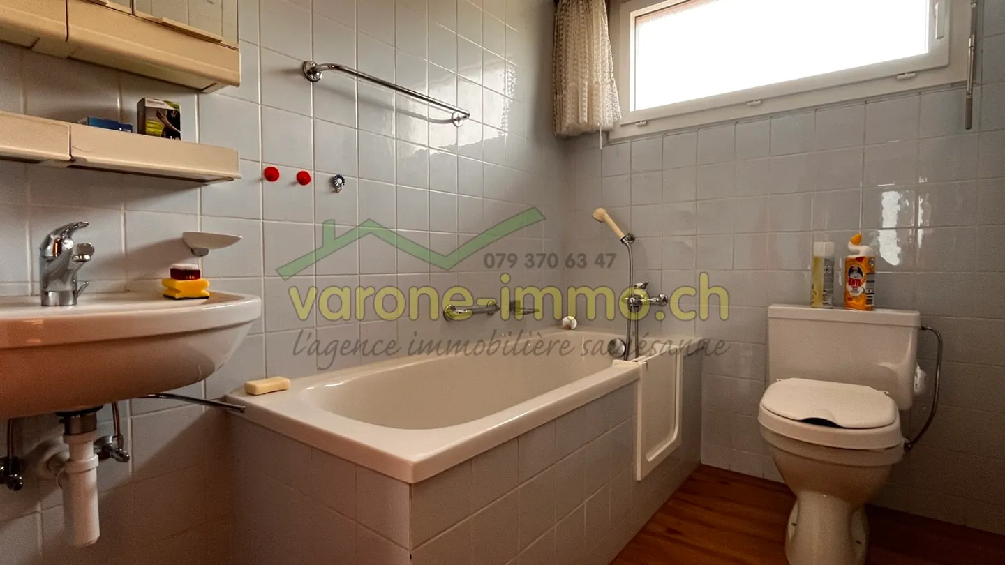 Villa mit 6 Zimmern in Ormône/Savièse mit optionalen Baugrund - Foto 8 von 13