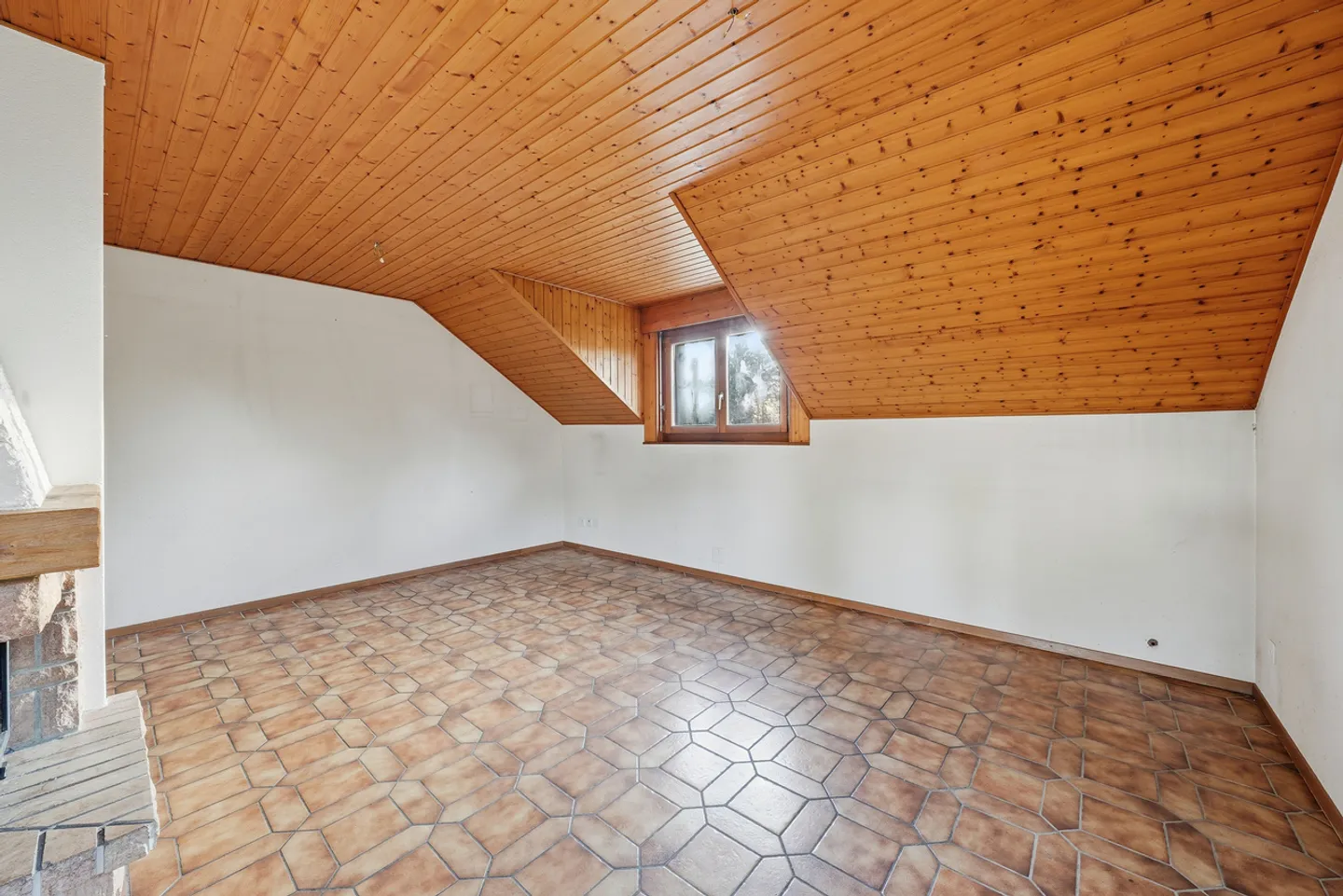 Incantevole Casa Familiare con Potenziale di Espansione - Foto 48 di 50