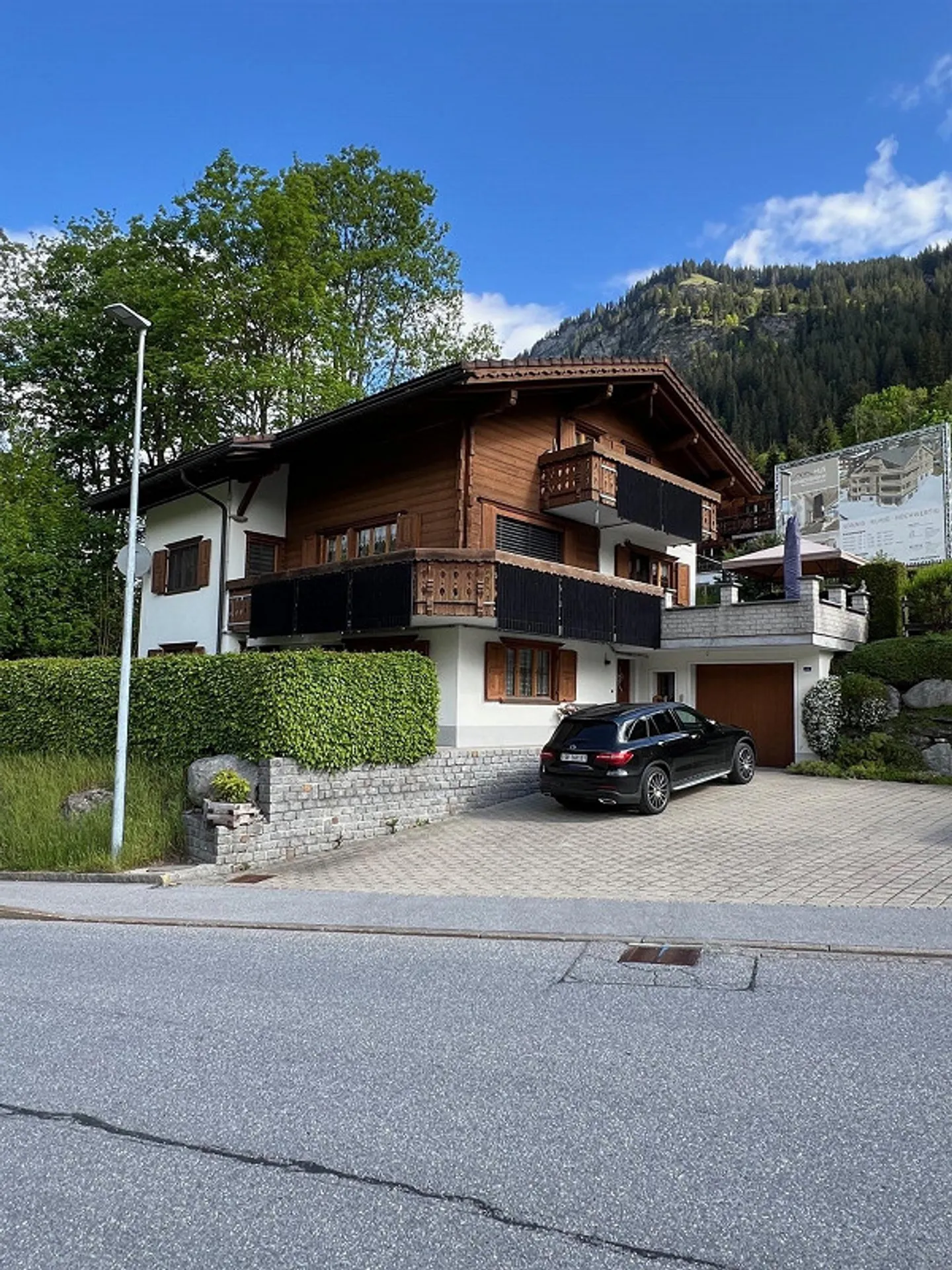 À louer : Appartement sous les combles de 1,5 pièce à Serneus - Photo 1 sur 2