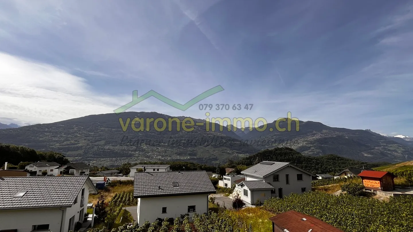 Villa mit 6 Zimmern in Ormône/Savièse mit optionalen Baugrund - Foto 12 von 13