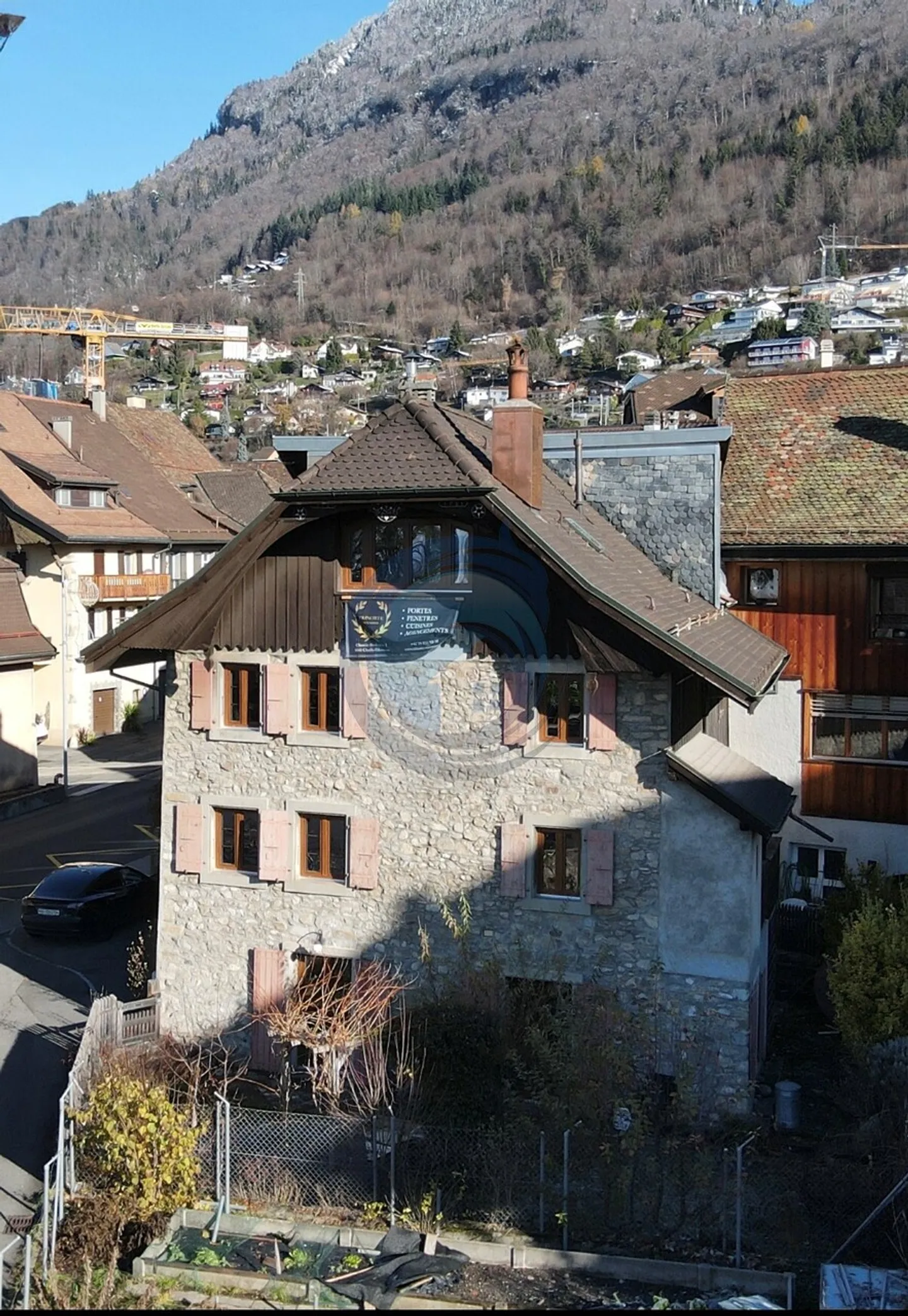 Beautiful Village House in the Heart of Blonay - Photo 3 of 14