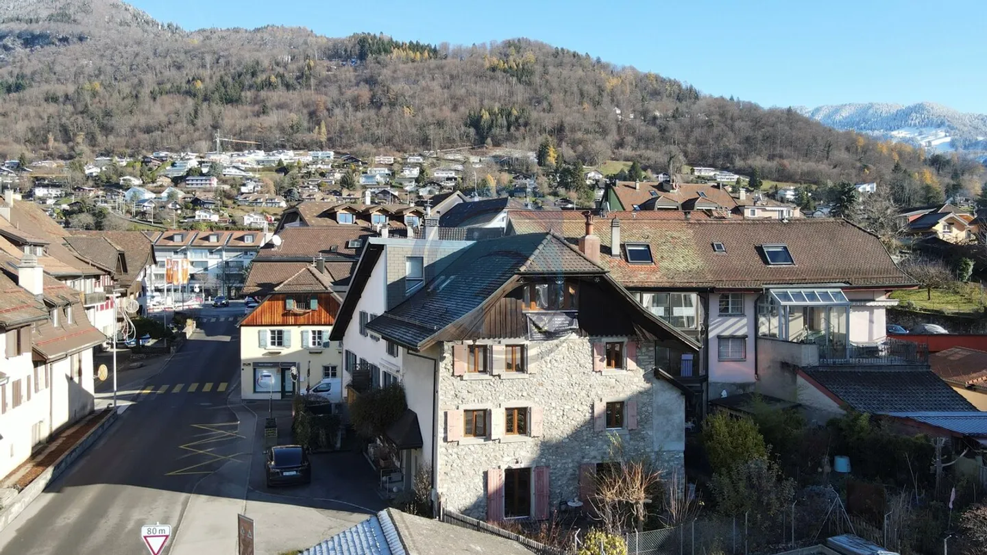 Beautiful Village House in the Heart of Blonay - Photo 5 of 14