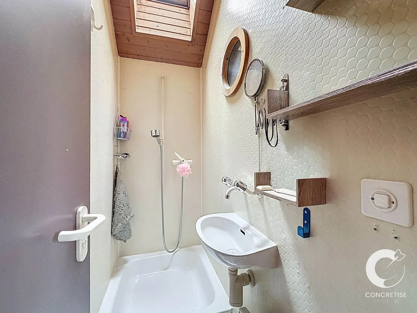 Charmantes Dorfhaus zur Renovierung - Foto 9 von 13