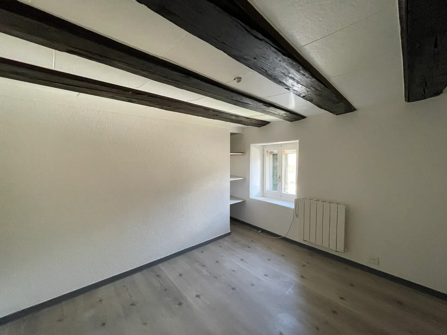 2.5-room duplex apartment with small terrace - Photo 2 of 5