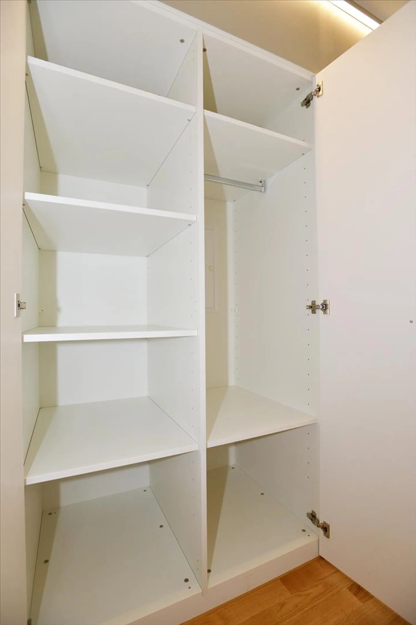 Apartment for rent - Photo 11 of 12