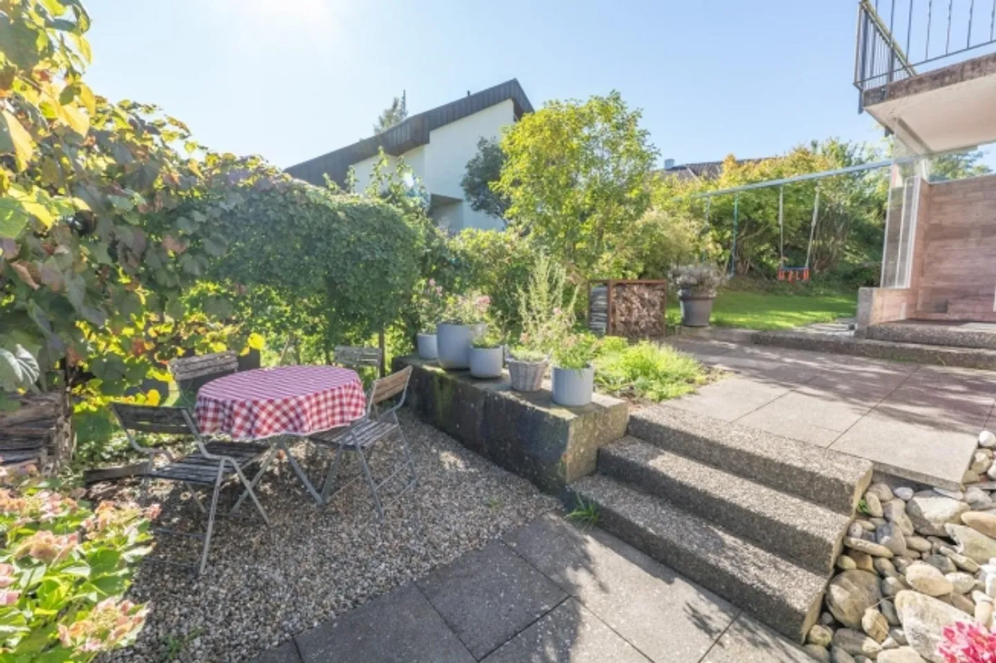 Semi-detached house for sale - Photo 4 of 9