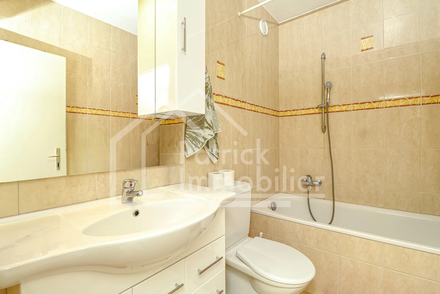 Spazioso appartamento 3.5 – Piscina interna a Marly - Foto 7 di 13