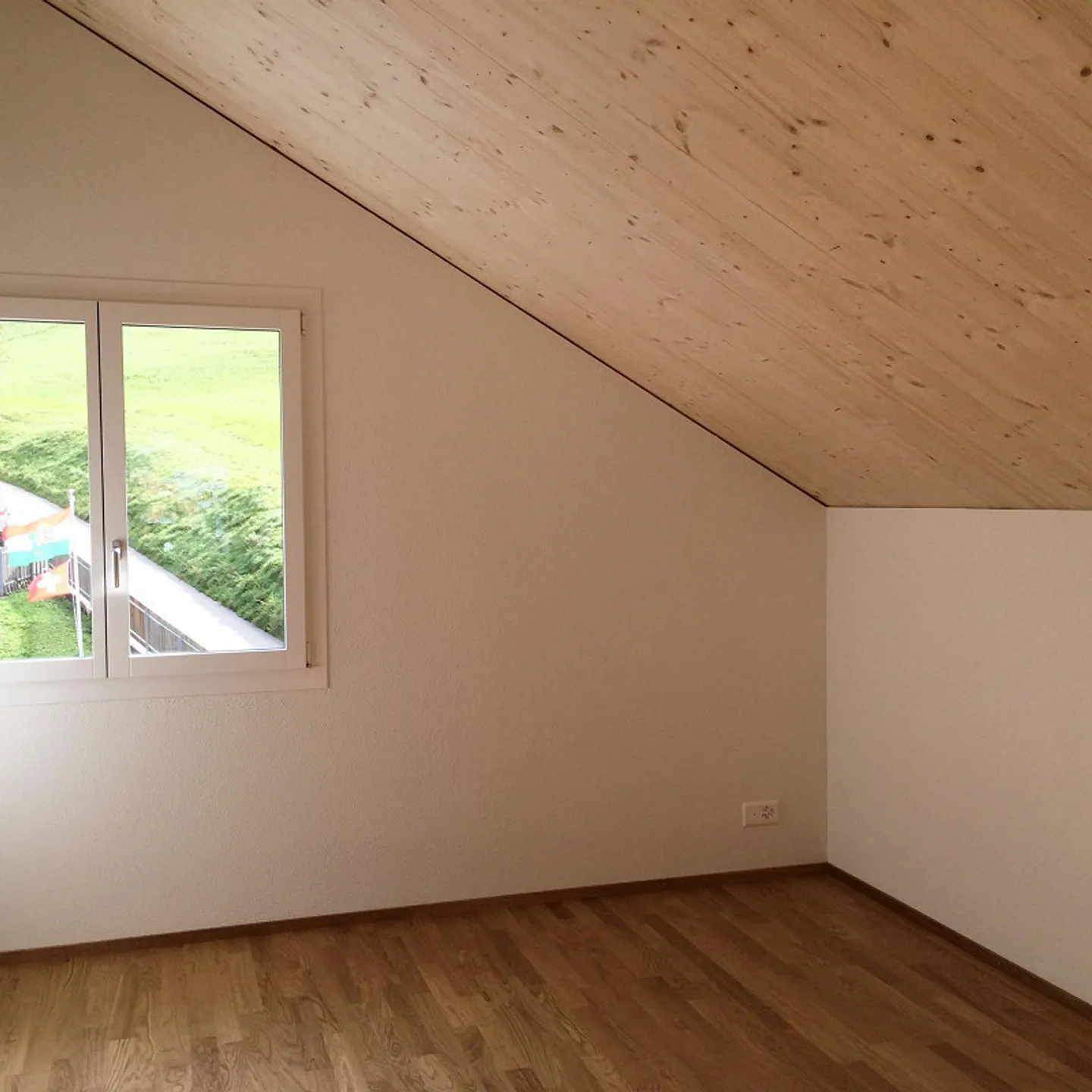 Appartement en Attique 3.5 pièces avec beaucoup de charme - Photo 7 sur 18