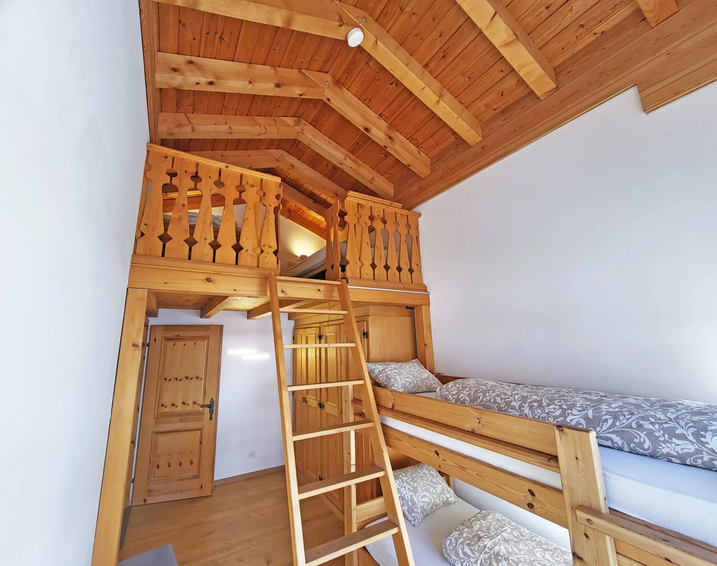 Charmantes Chalet in Graubünden - Foto 12 von 18