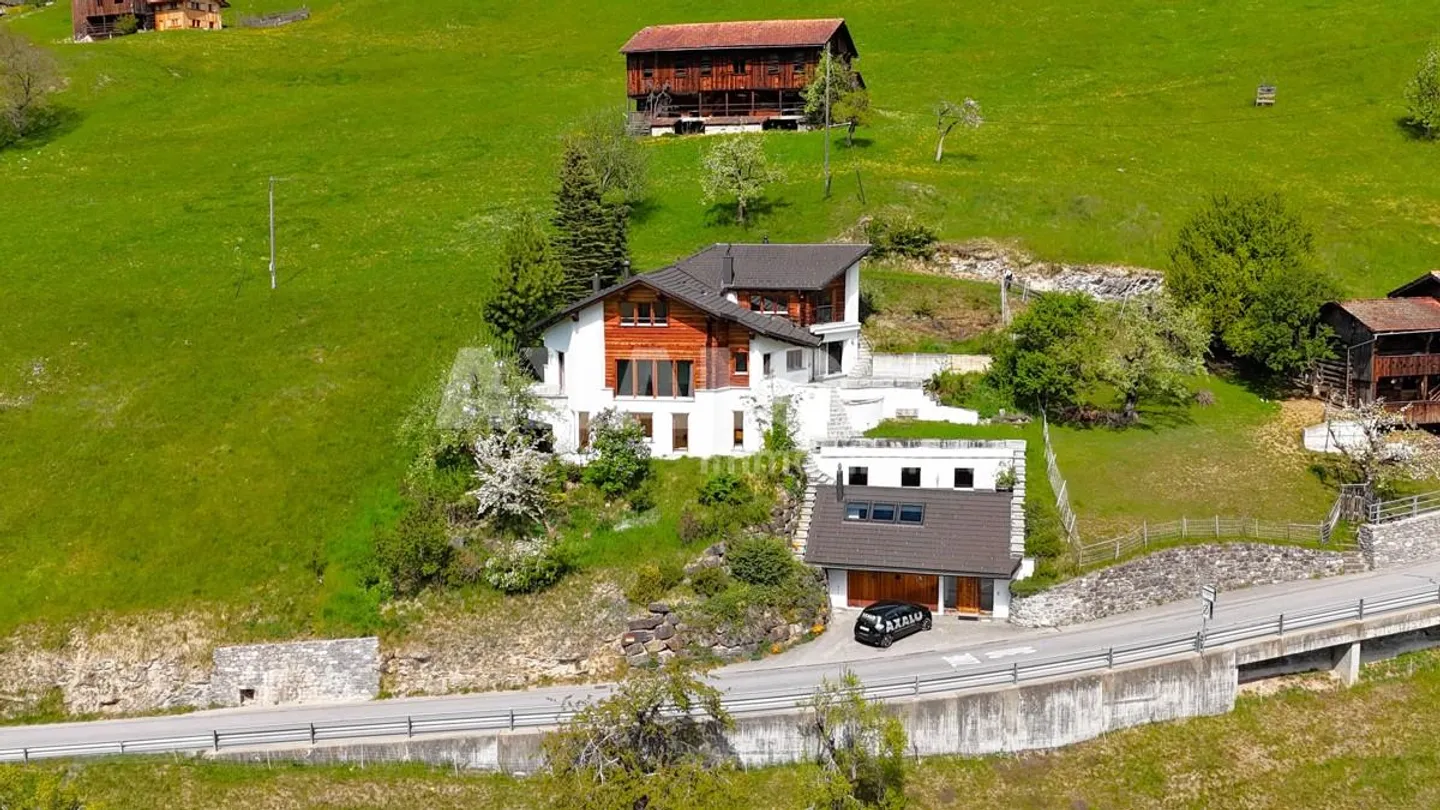Tra Roccia e Libertà – Unicità Architettonica con Stalla in ... - Foto 1 di 14