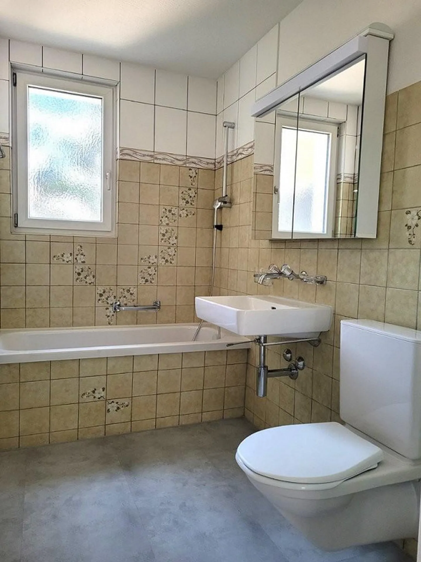 Attractive and spacious 3-room apartment for rent in Schlieren - Photo 4 of 7