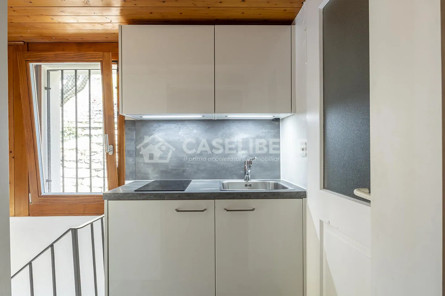 CHARACTERISTIC 3.5 ROOMS IN TEGNA + STUDIO AND CAVE - Photo 24 of 28