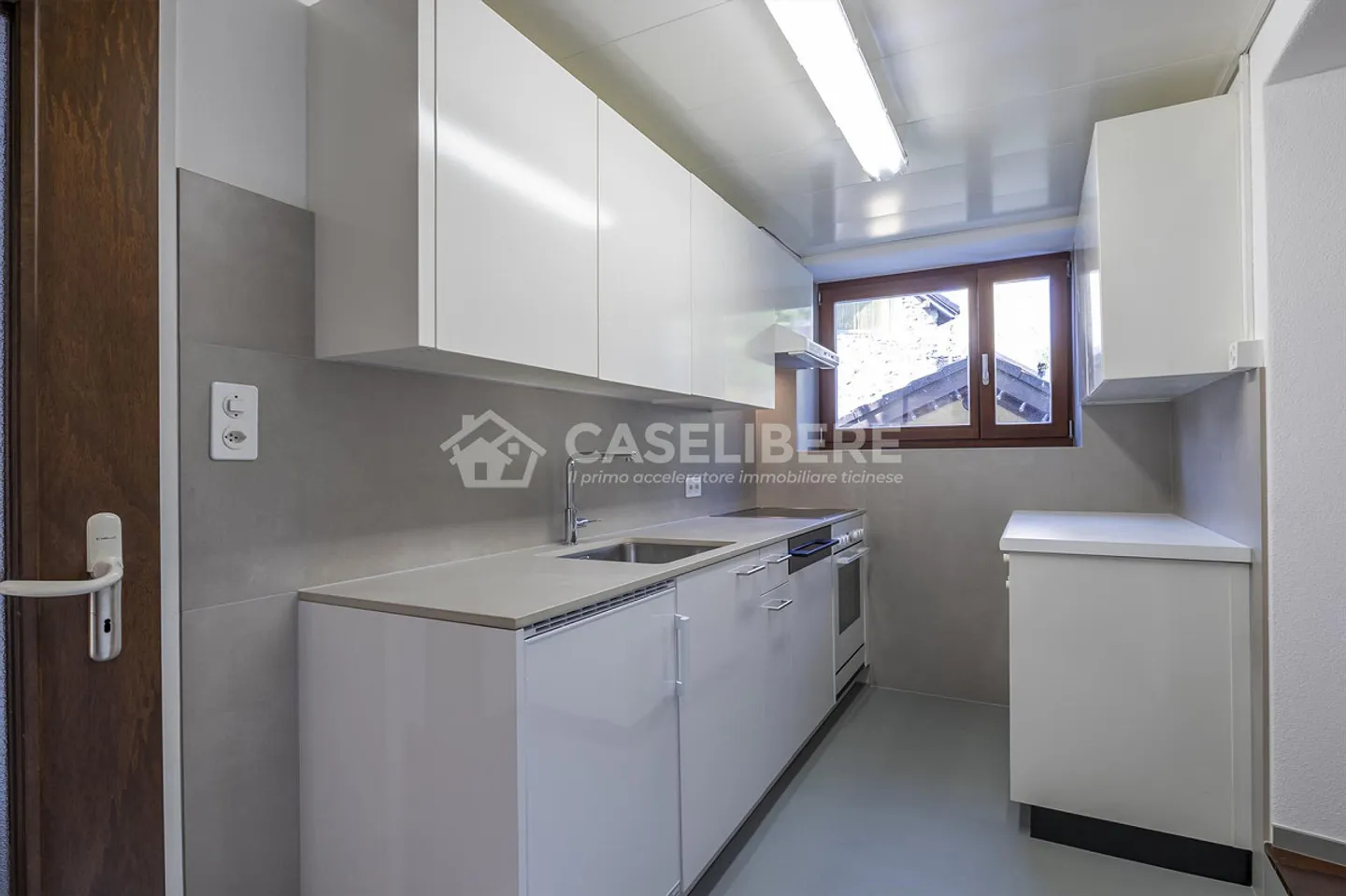 CHARACTERISTIC 3.5 ROOMS IN TEGNA + STUDIO AND CAVE - Photo 16 of 28