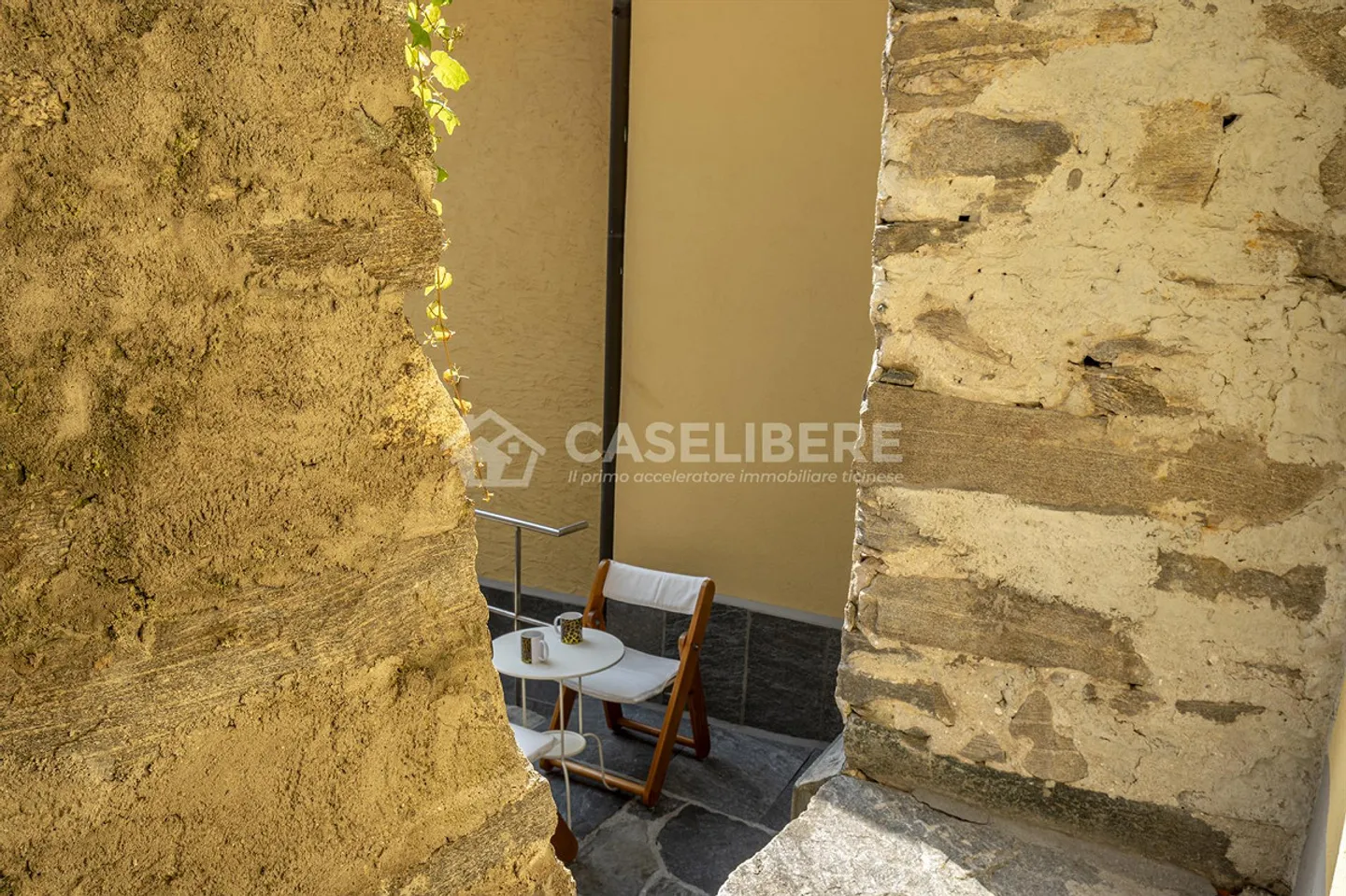 CHARACTERISTIC 3.5 ROOMS IN TEGNA + STUDIO AND CAVE - Photo 19 of 28