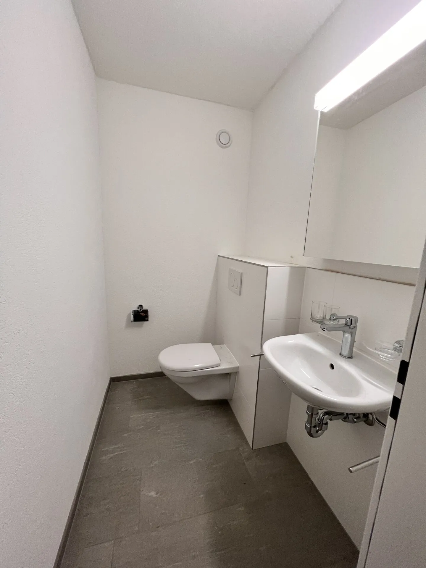 Appartement moderne avec espace de jardin - Photo 8 sur 8