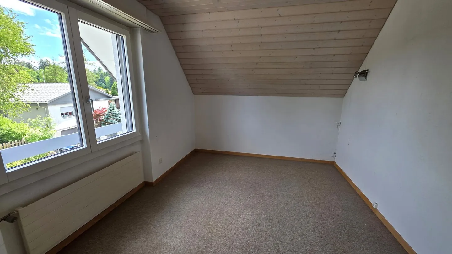 Die Lösung für Familien - 5.5-Zimmer-Einfamilienhaus mit Garten und viel Platz - Foto 14 von 23