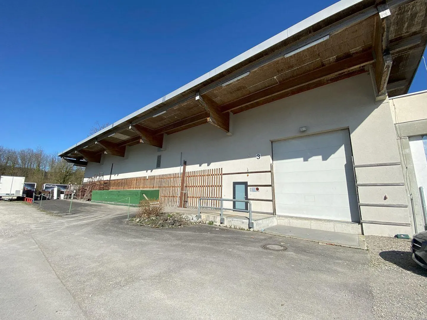 Commercial space, individually usable 1346 m2 (divisible) - Photo 3 of 8