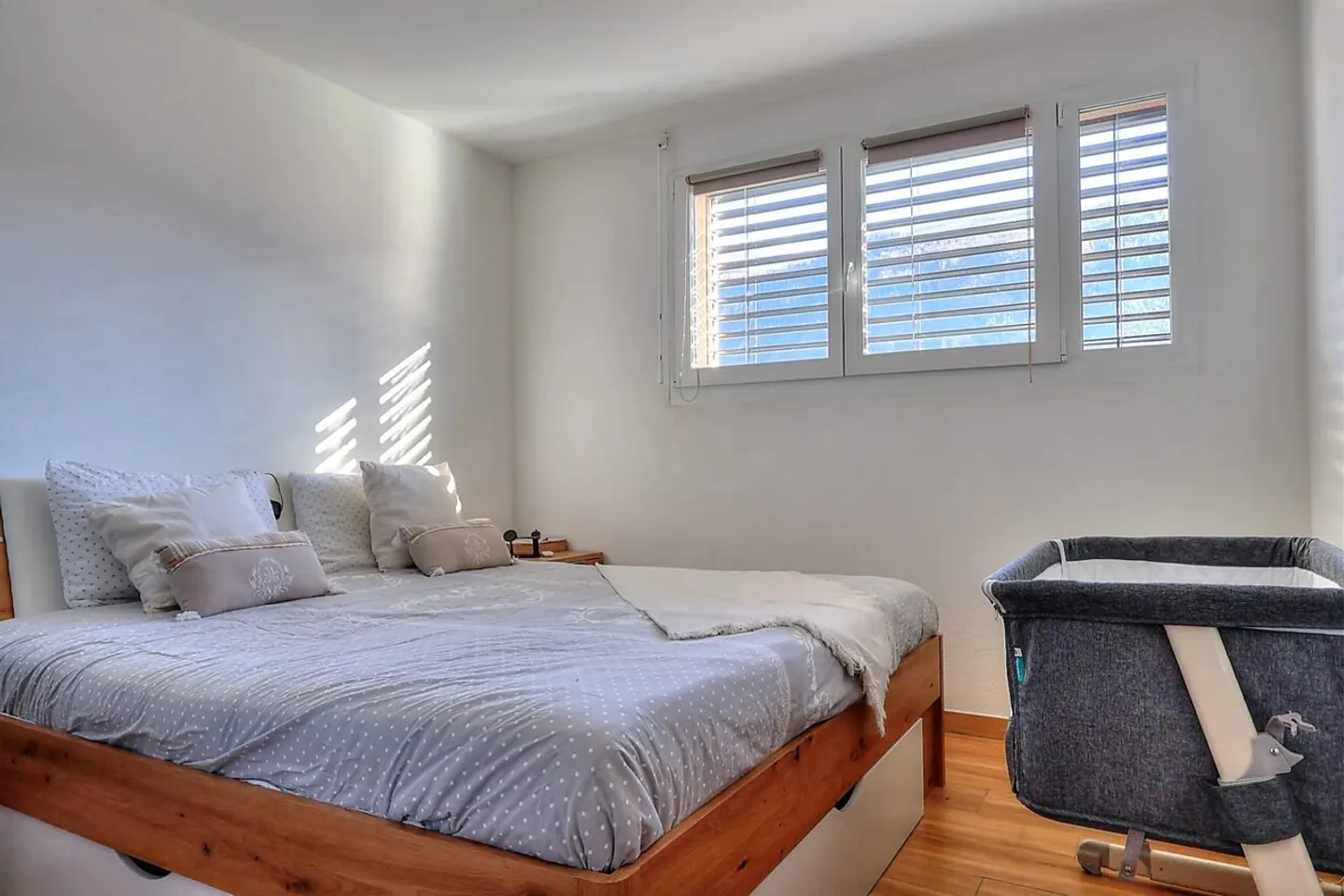 Villa contemporanea recente e luminosa di 4,5 stanze - Foto 6 di 10