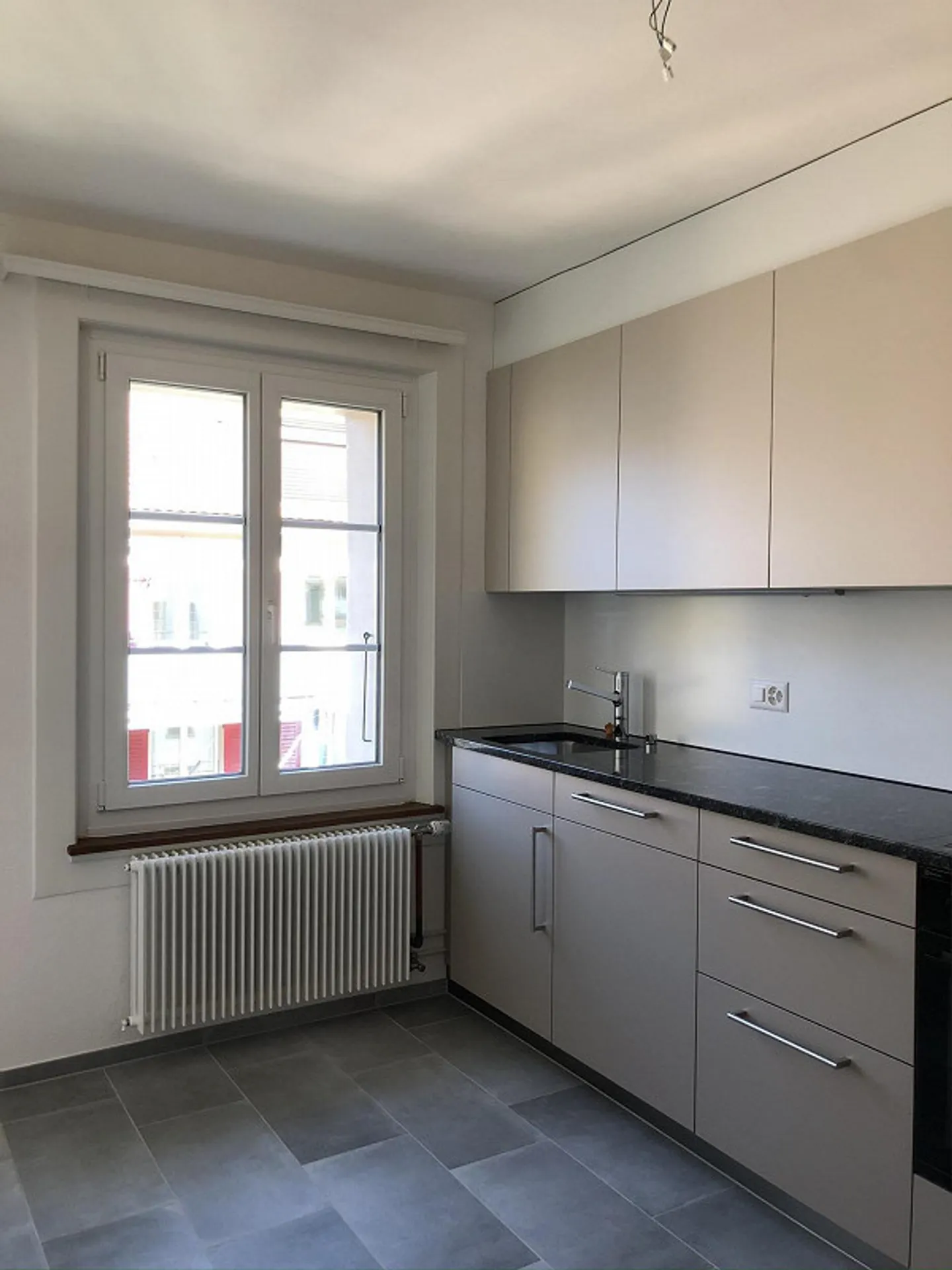 Appartement 2.5 pièces avec patio à Berne - Photo 2 sur 10