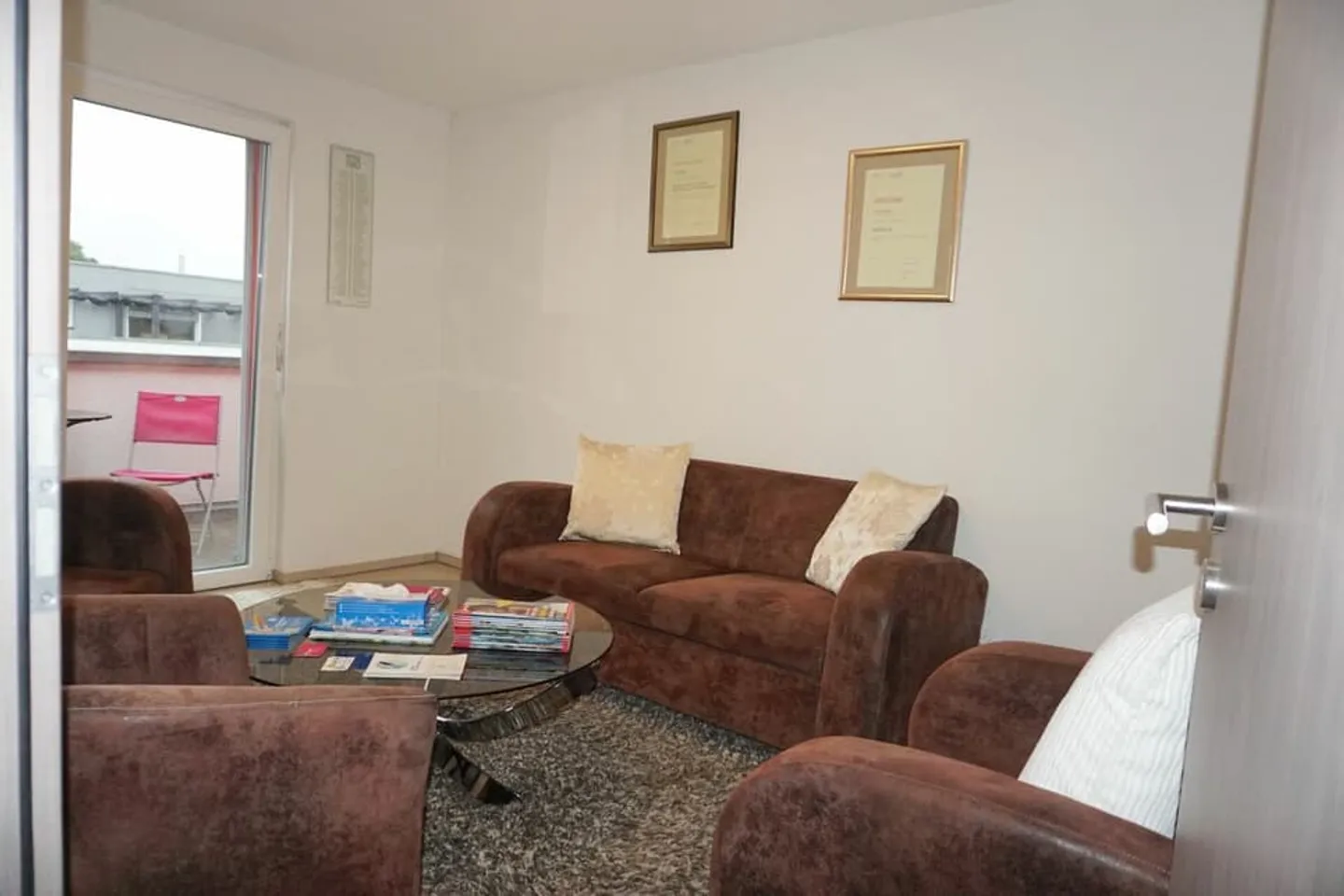 ARI-247 - Attique de 5,5 pièces pour 140 m2 habitable et 128 m2 de terrasse - Photo 8 sur 13