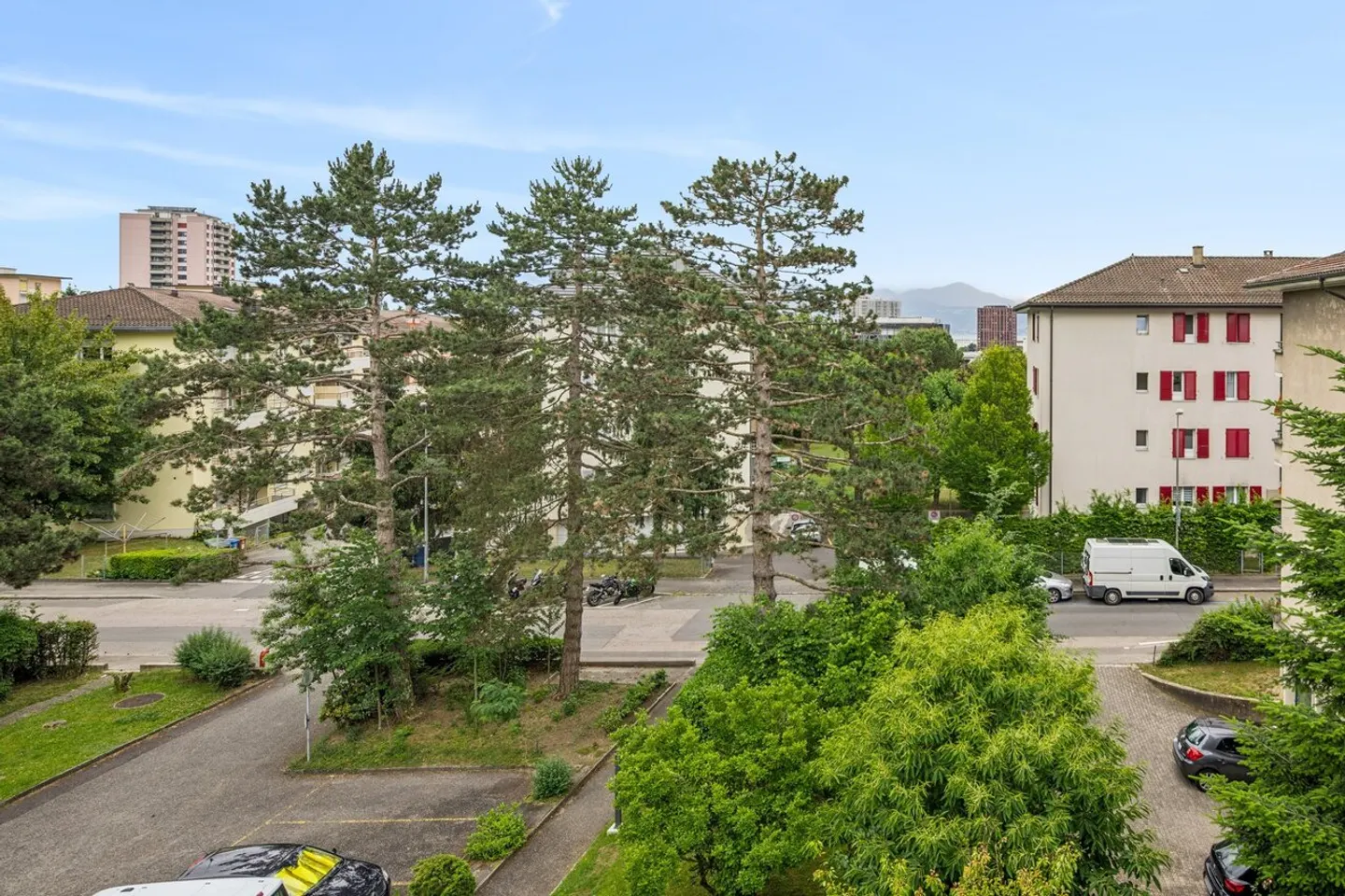 4,5 Zimmer mit großem Balkon-Terrasse und Garage-Box im Herzen von Prilly - Foto 1 von 8
