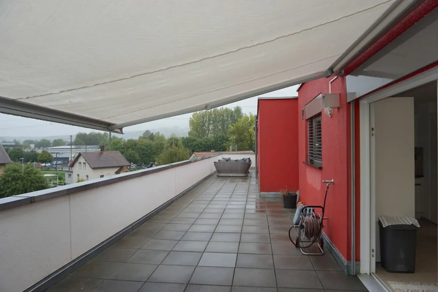 ARI-247 - Attique de 5,5 pièces pour 140 m2 habitable et 128 m2 de terrasse - Photo 9 sur 13