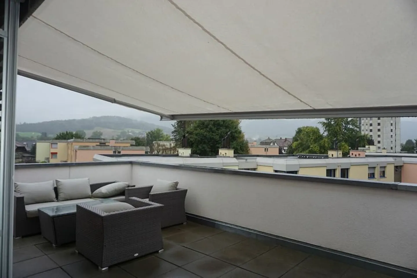 ARI-247 - Attique de 5,5 pièces pour 140 m2 habitable et 128 m2 de terrasse - Photo 12 sur 13