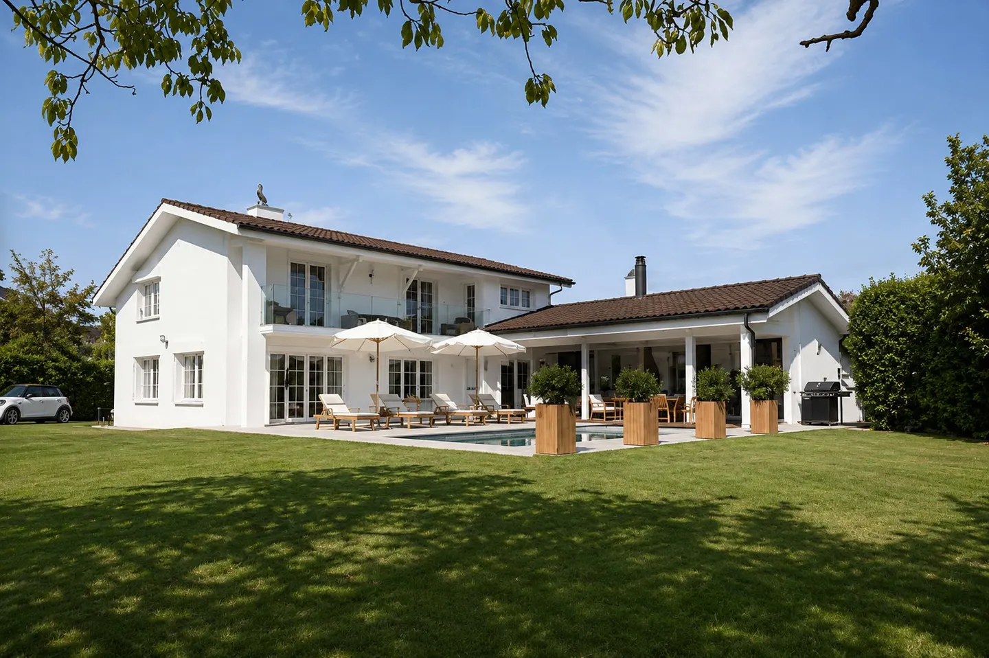 ESCLUSIVITÀ A MIES? PROPRIETÀ ECCEZIONALE DI 8 STANZE Off-Market - Foto 2 di 28
