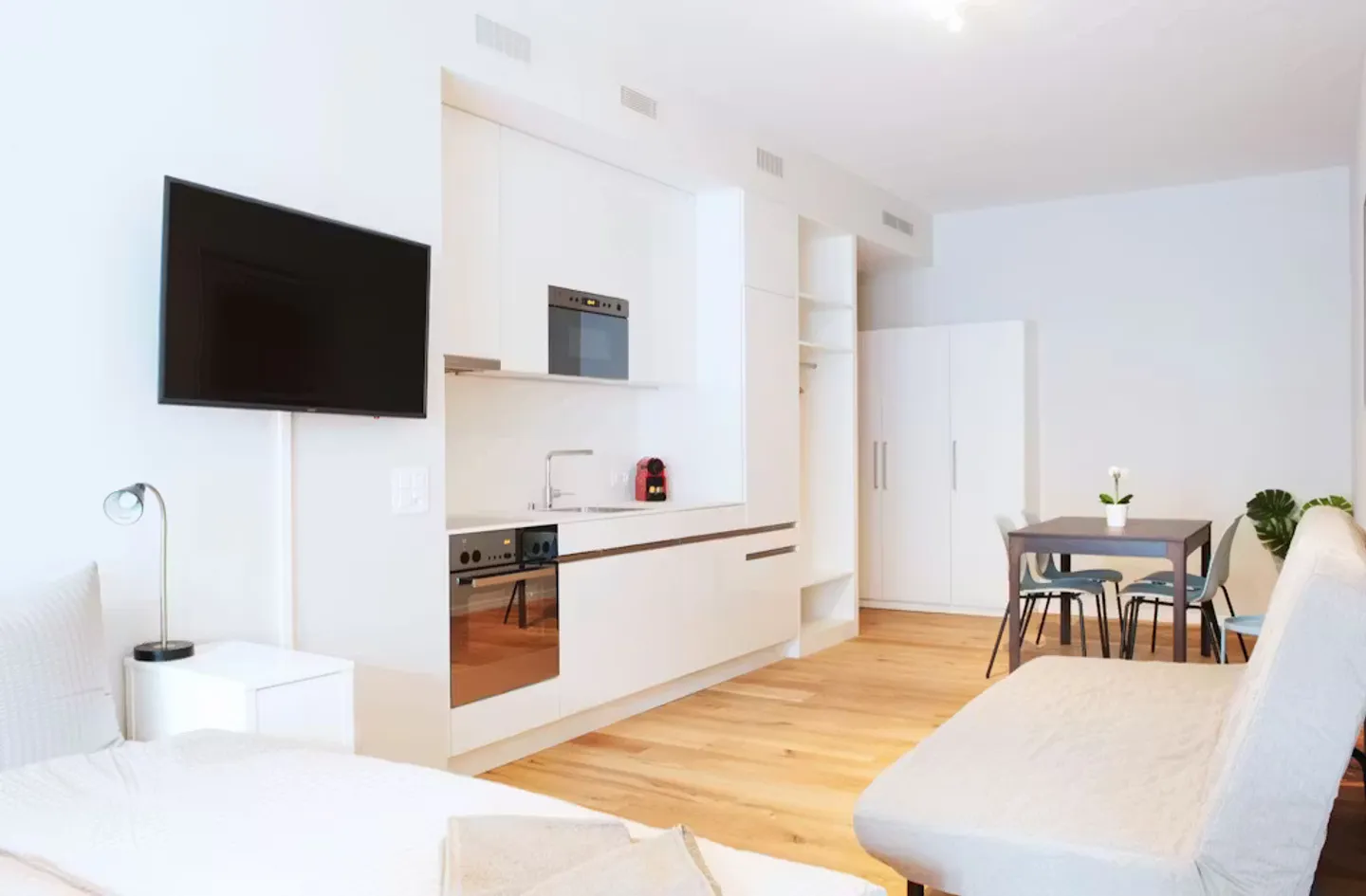 Condo/Appartement à louer, Rümelinsplatz, à Bâle, Suisse - Photo 9 sur 10