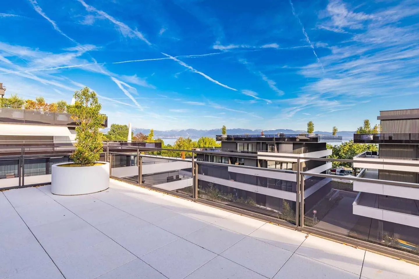 Attique Neuf avec Terrasse - Photo 9 sur 13