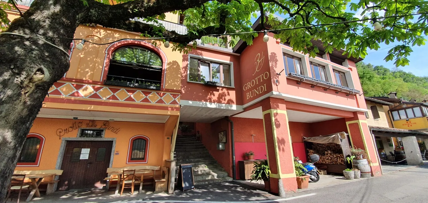 Grotto Bundi vicino alle cantine di Mendrisio - Foto 4 di 31