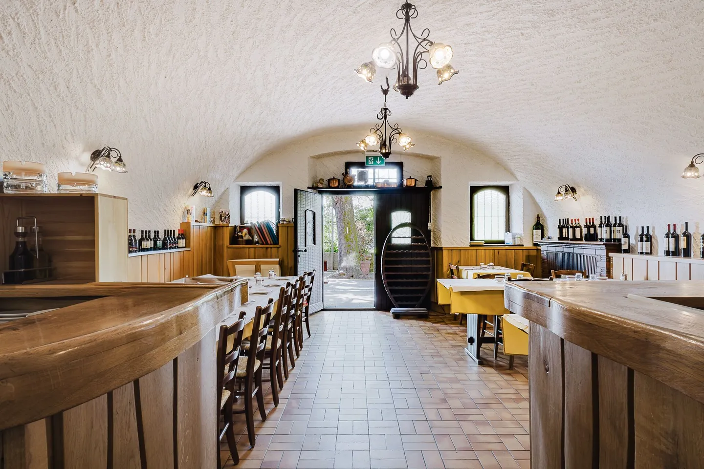 Grotto Bundi vicino alle cantine di Mendrisio - Foto 7 di 31