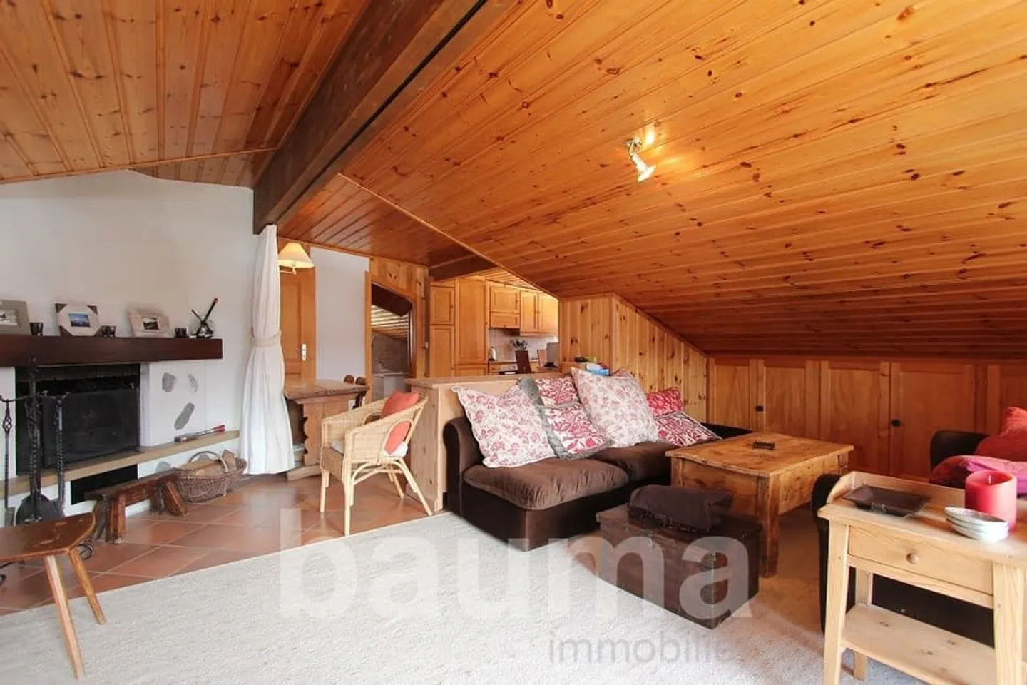 Appartamento mansardato con vista panoramica - Foto 4 di 13