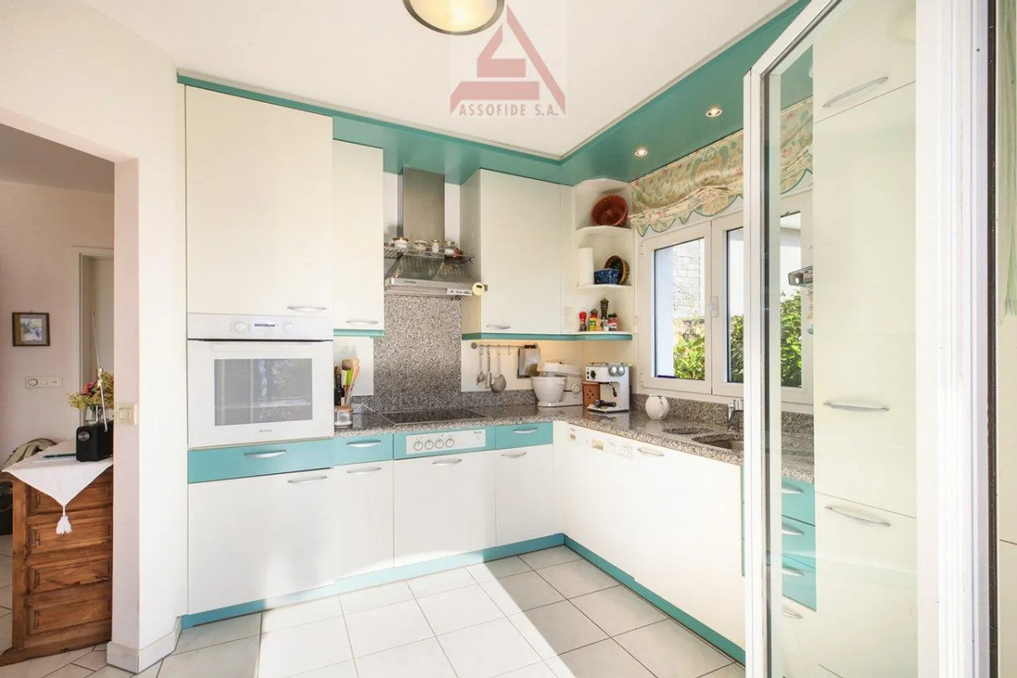 Maison avec vue de rêve - Photo 2 sur 8