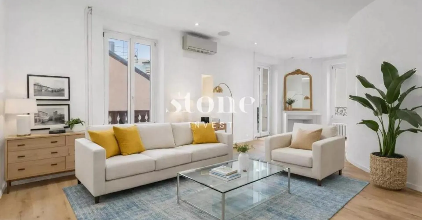 In the heart of Eaux-Vives! Superb duplex with terrace - Photo 1 of 12