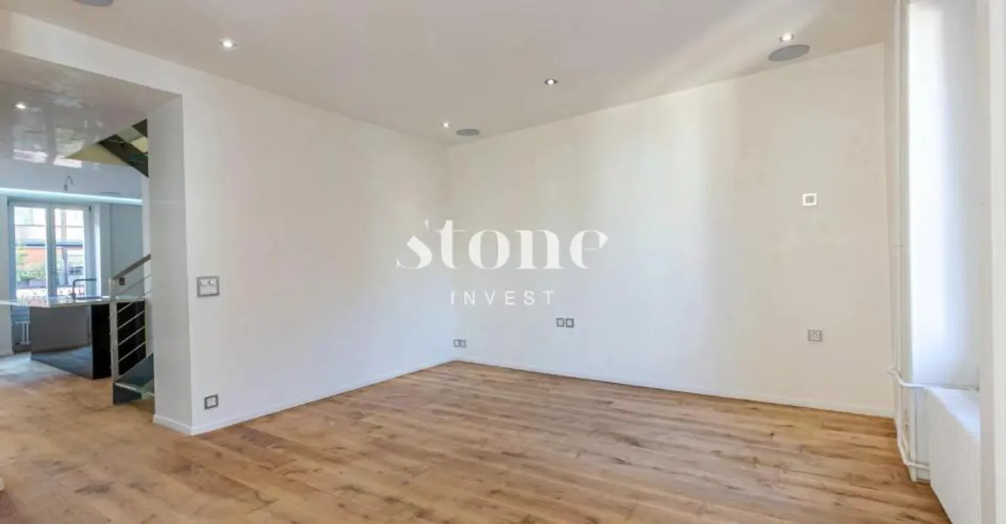 In the heart of Eaux-Vives! Superb duplex with terrace - Photo 5 of 12