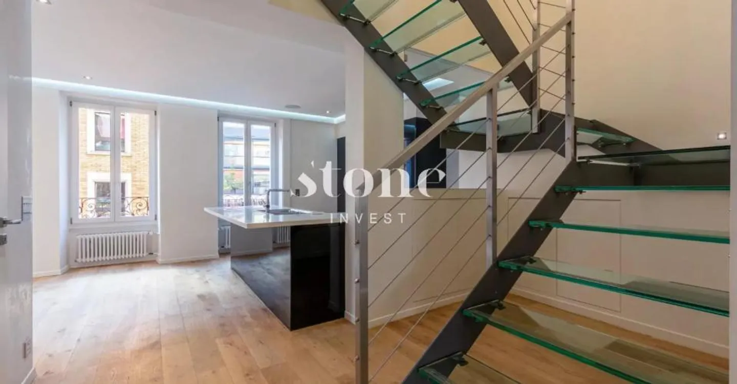 In the heart of Eaux-Vives! Superb duplex with terrace - Photo 7 of 12