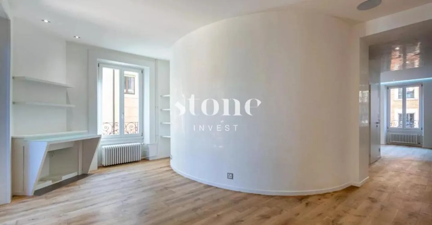 In the heart of Eaux-Vives! Superb duplex with terrace - Photo 8 of 12