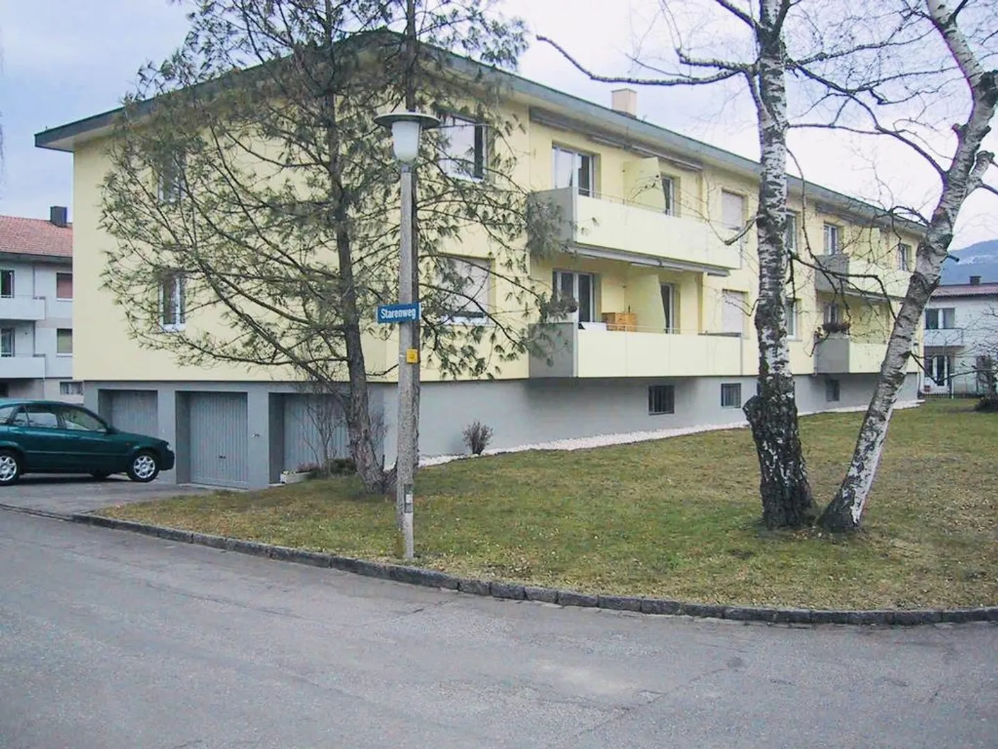 Charmante appartement 3 pièces avec balcon - Photo 1 sur 5