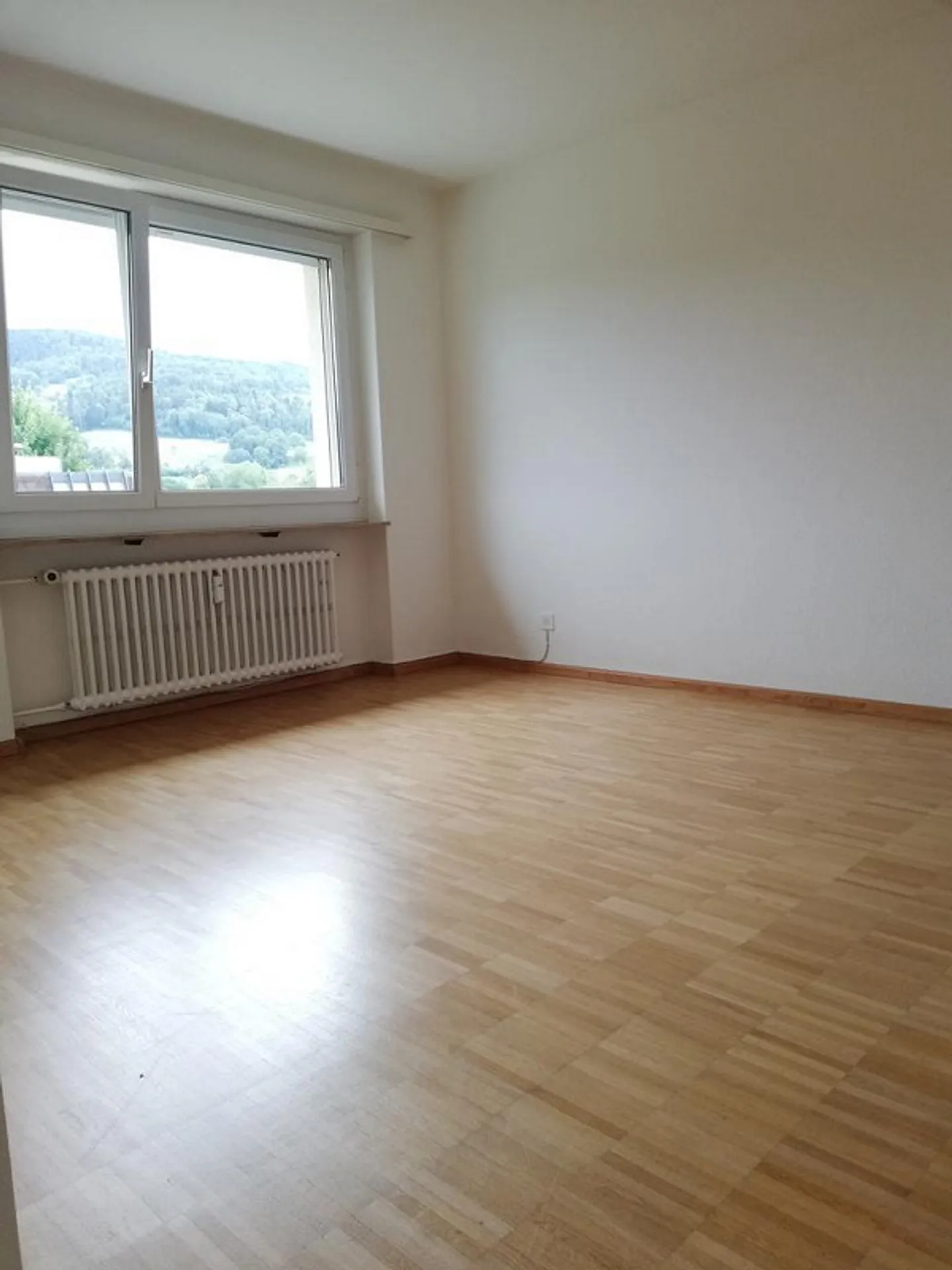 Charmante appartement 3 pièces avec balcon - Photo 4 sur 5