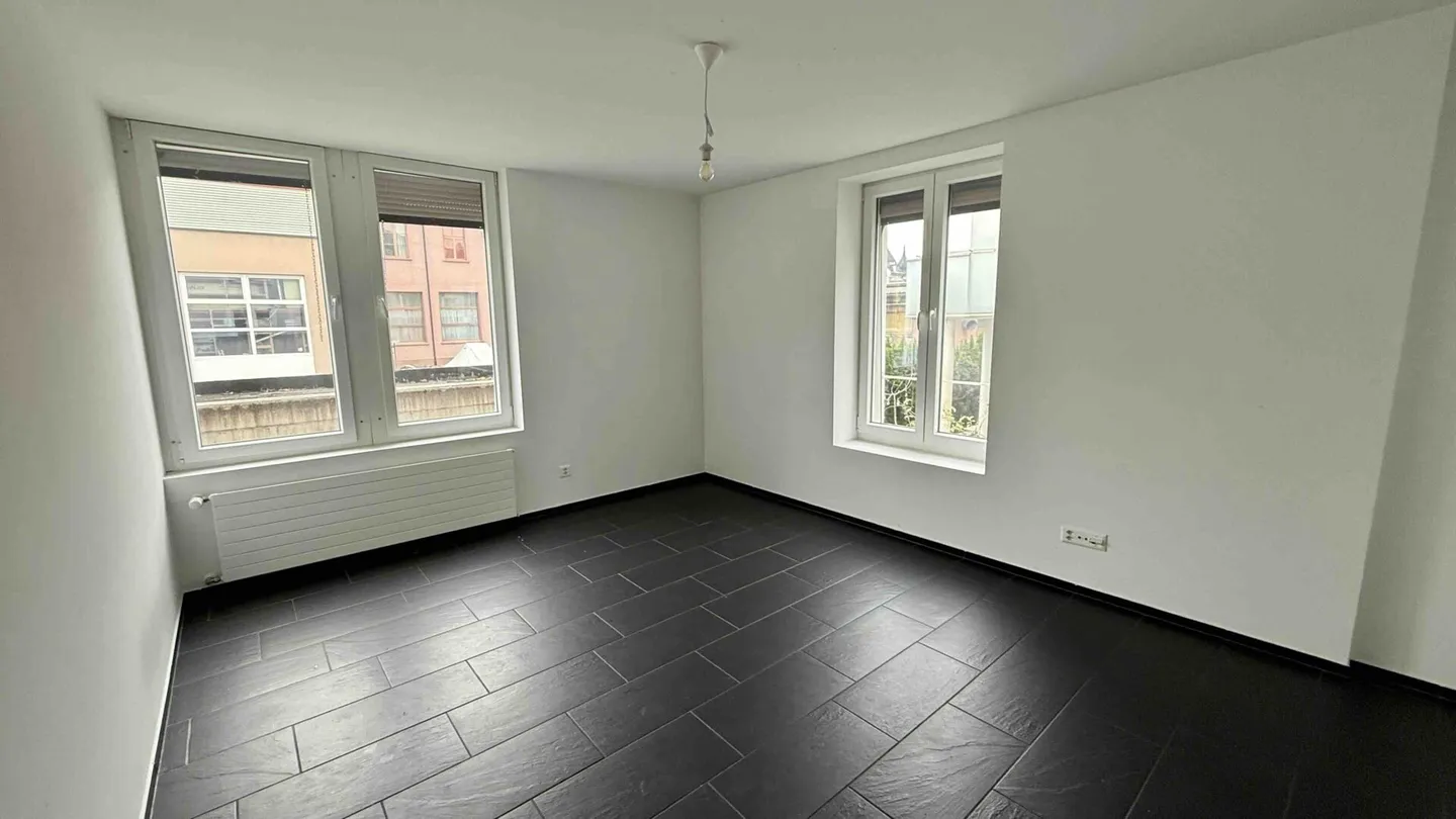 2-room apartment - Photo 2 of 6