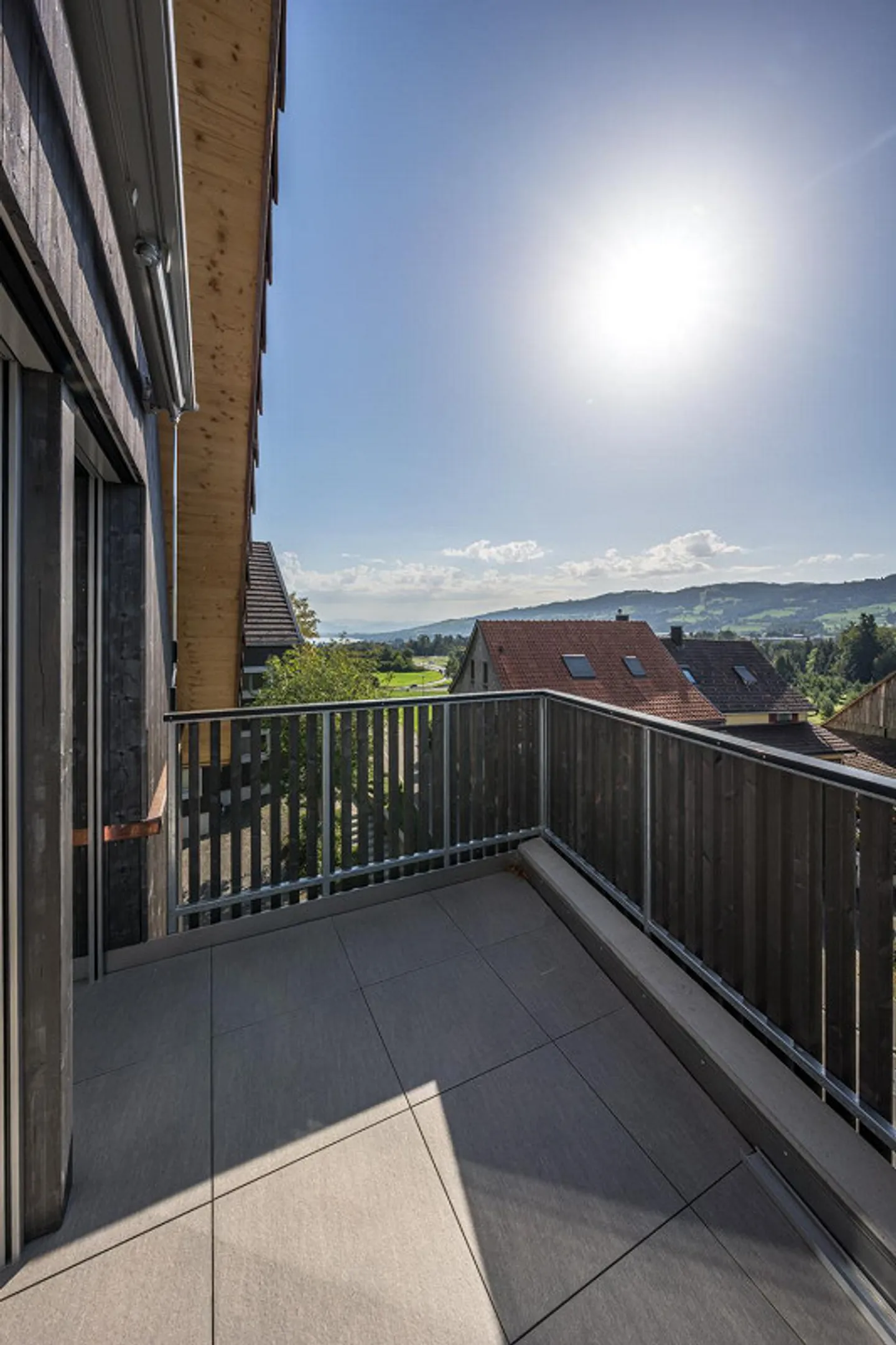 Appartement 2,5 pièces - beaucoup d'espace, vue et tranquillité / 2.1 - Photo 10 sur 12