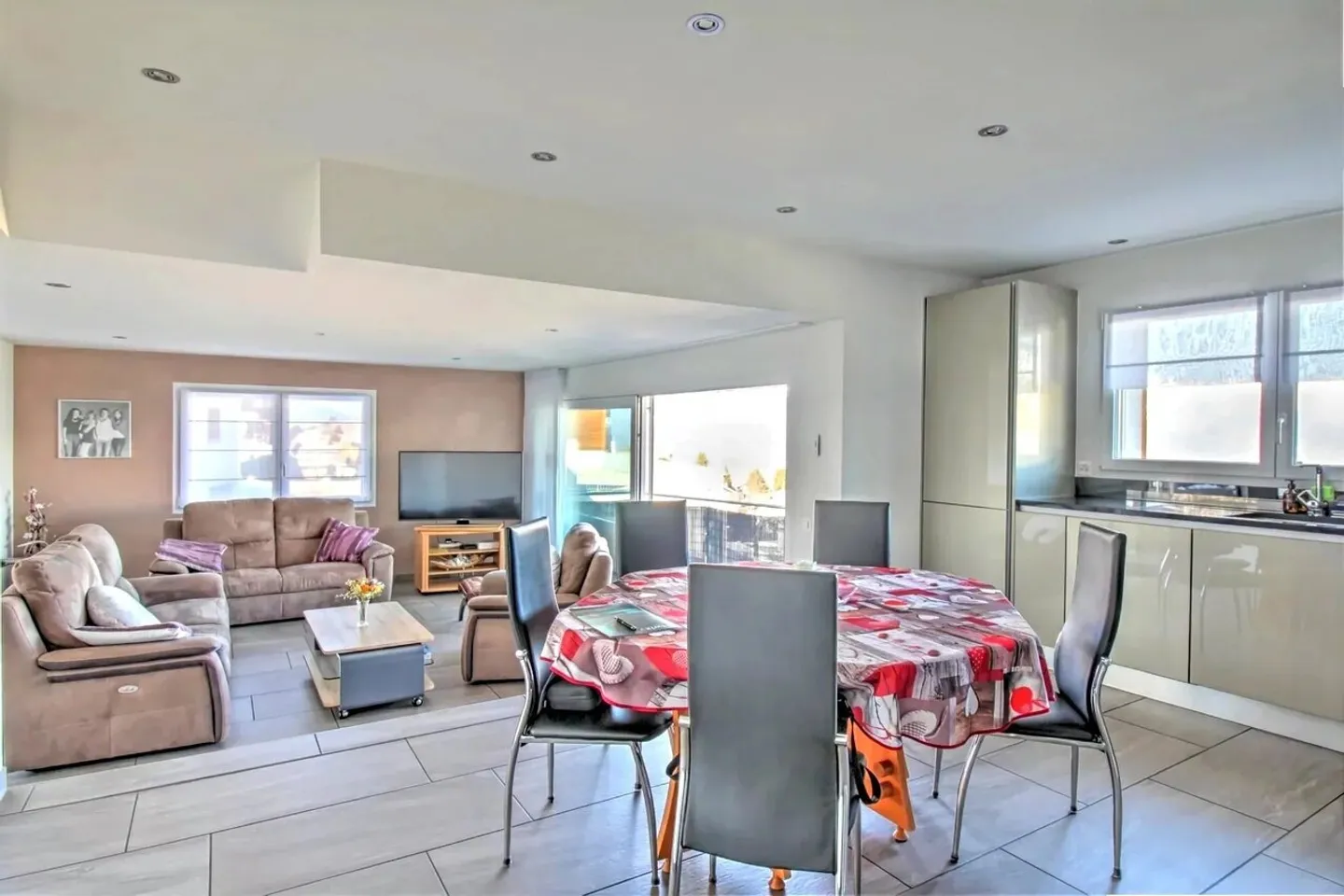 3.5-room luxury apartment in the heart of the resort - Photo 1 of 13