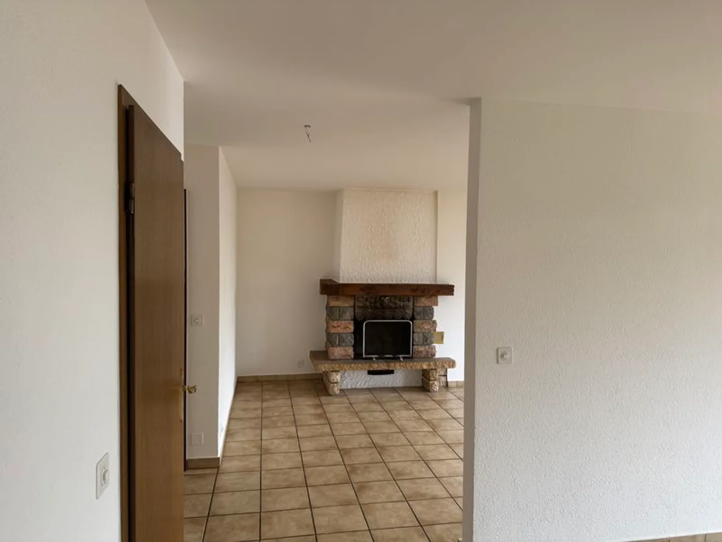 Grand appartement 2,5 pièces de 54 m2 au 2ème étage - Photo 5 sur 5