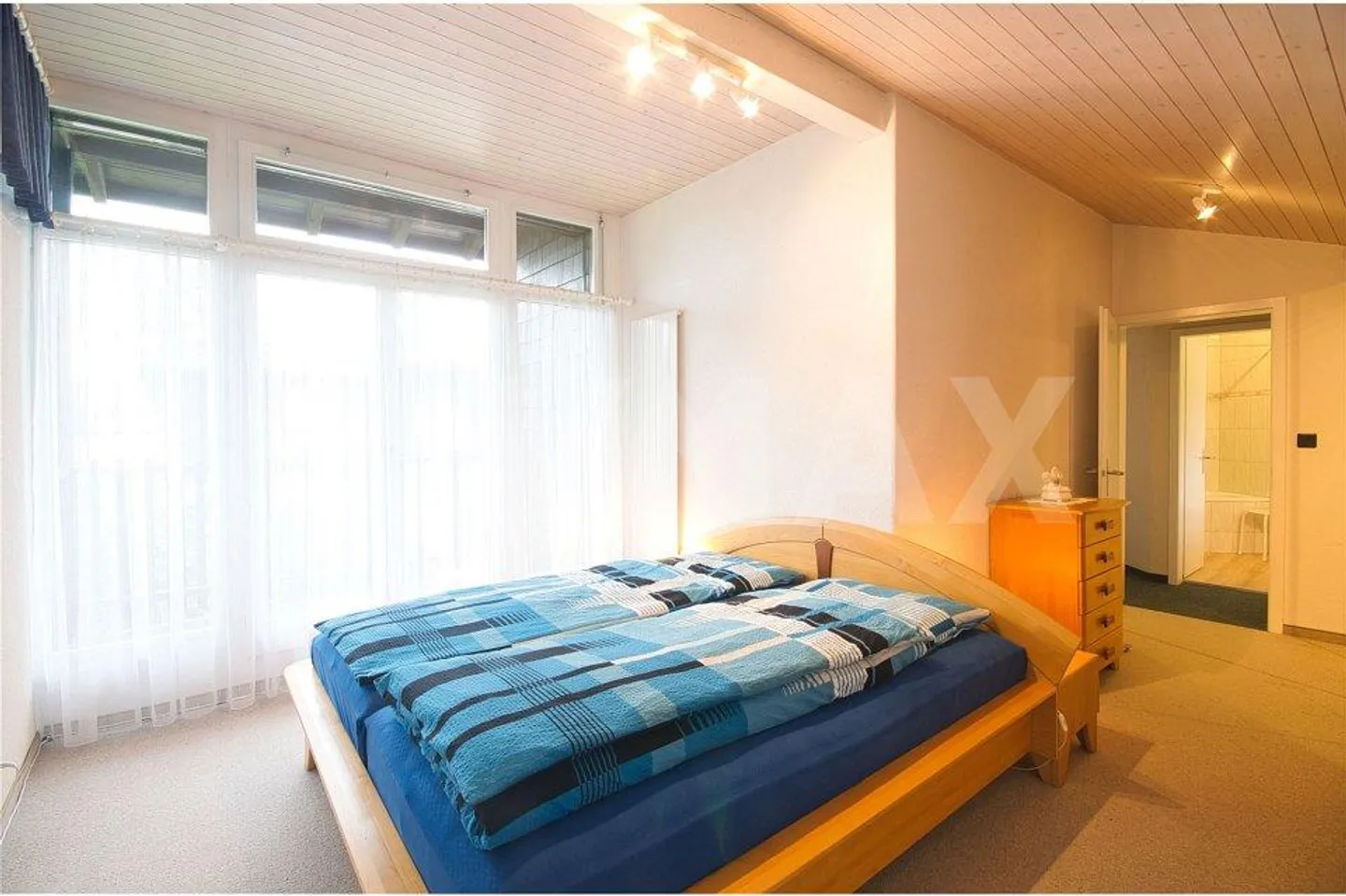 Families pay attention – A family house with heart in Züberwangen - Photo 8 of 13