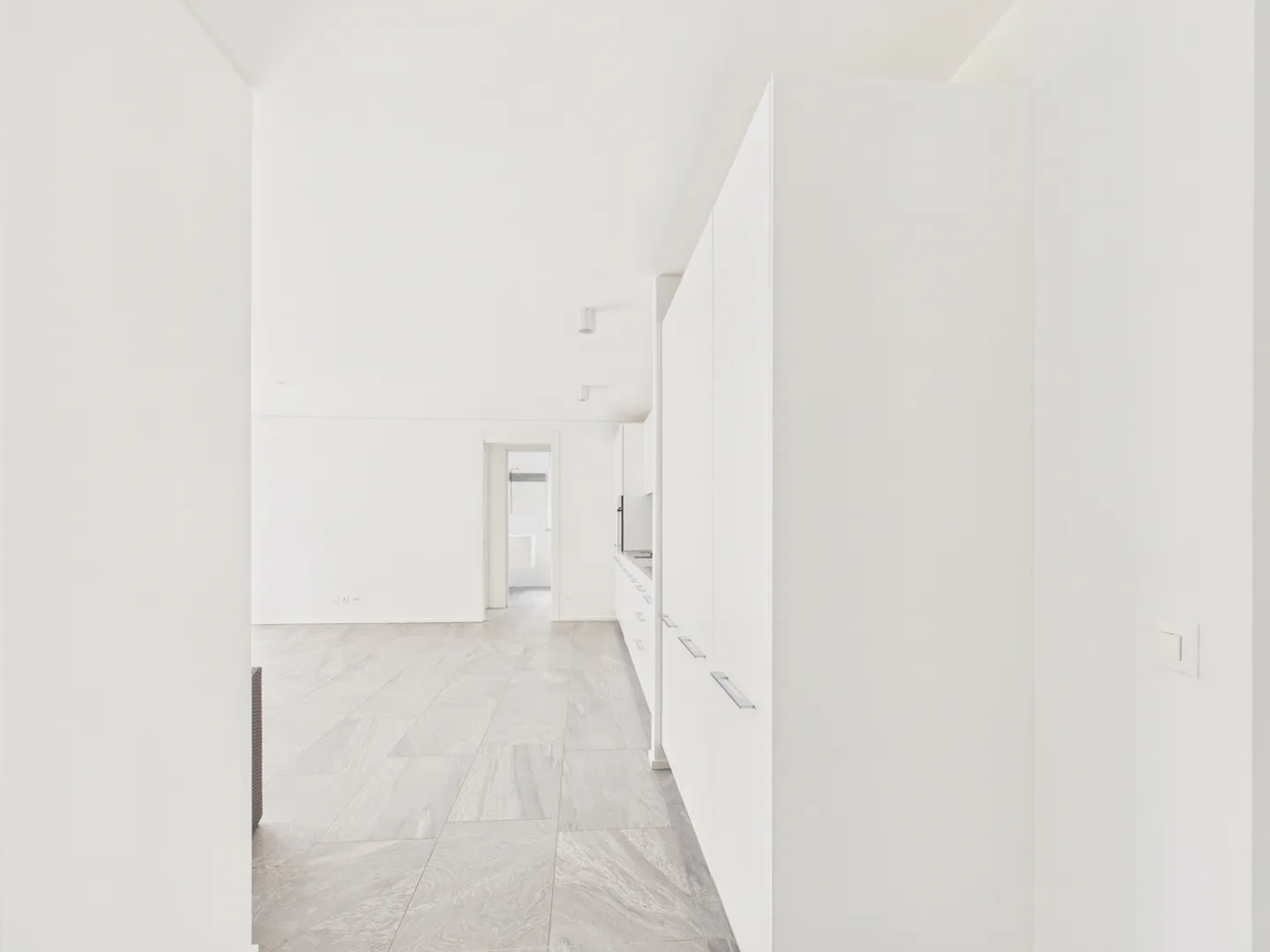 Moderno appartamento 3.5 locali con terrazza e locale hobby a Cadro - RESIDENZA PRIMARIA E SECONDARIA - Foto 11 von 13