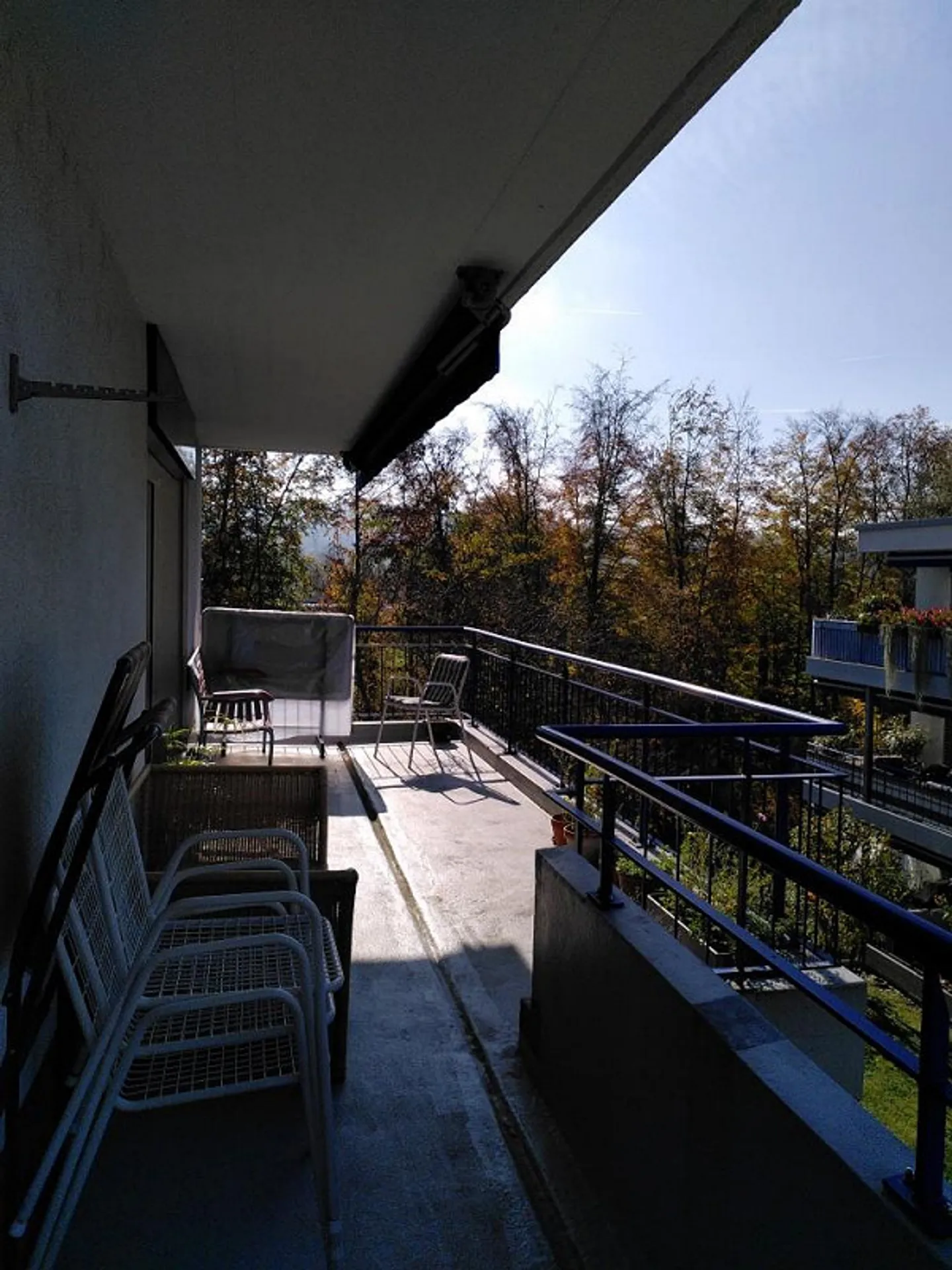 Camera in un appartamento condiviso vicino all'area ricreativa del fiume Limmat - Foto 3 di 9