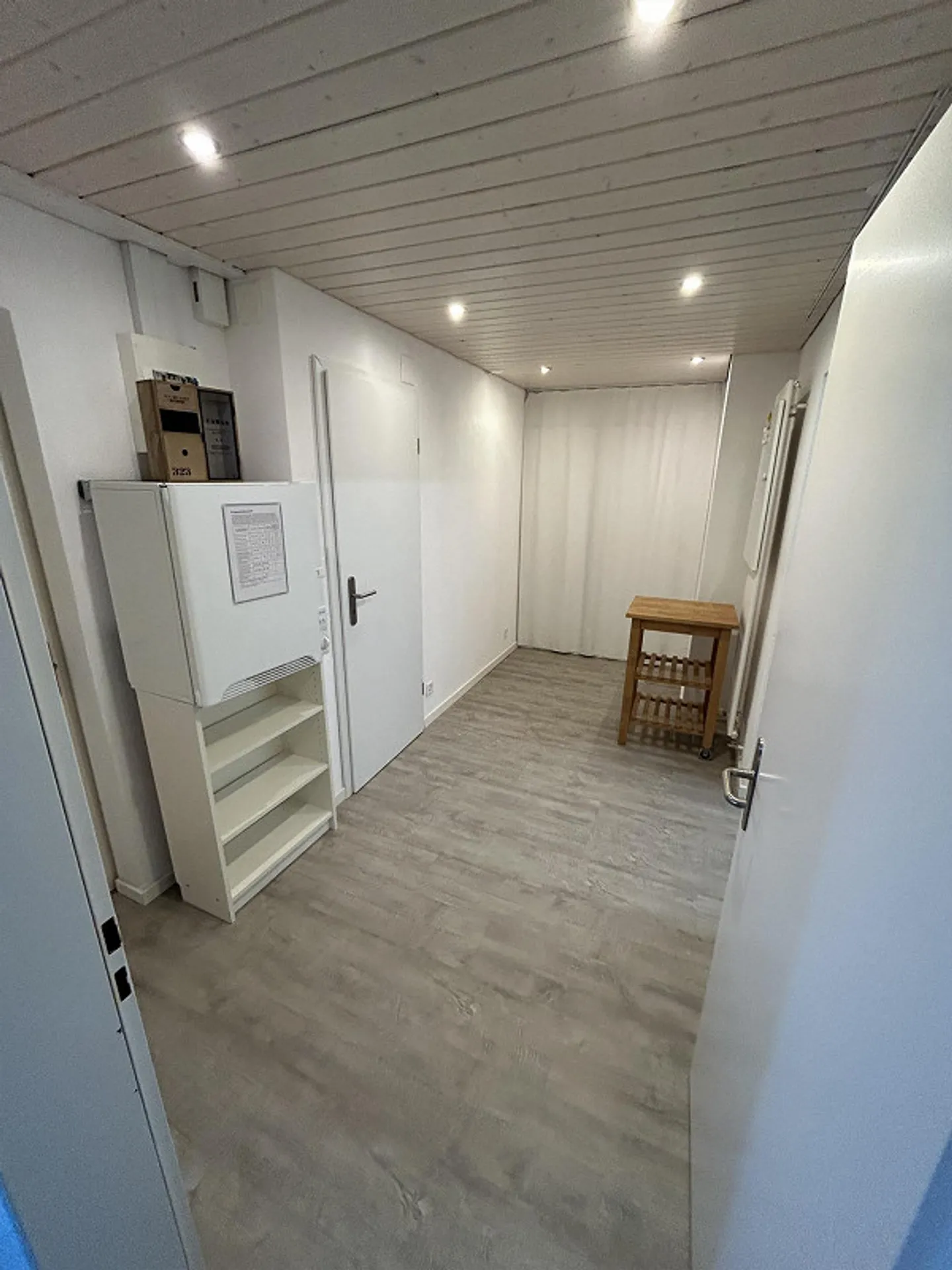 1.5-Room Apartment with Dream View of the Lake in Fruthwilen - Photo 5 of 11