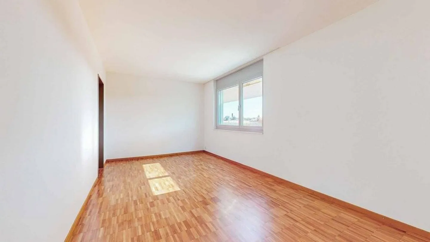 Spacious 3.5-room apartment - Photo 6 of 12
